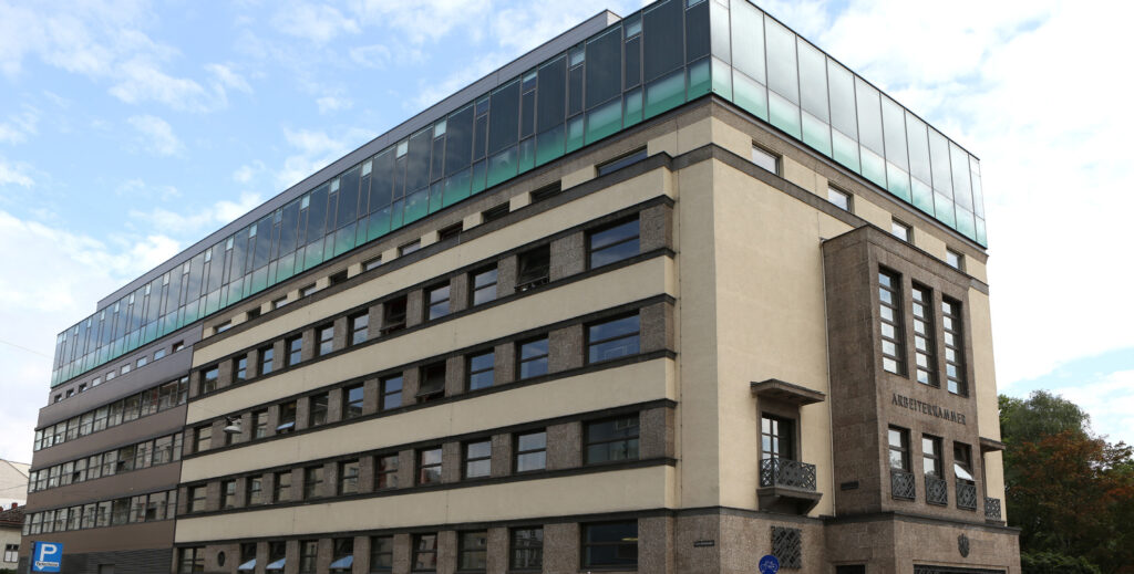 Väteranteil in Karenz bleibt niedrig