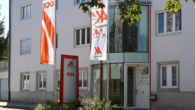 AK Gmunden bietet nach Neubau ihr Mitgliederservice in einem topmodernen Dienstleistungszentrum an